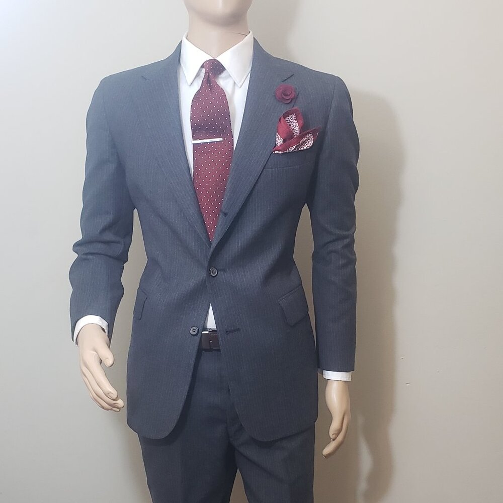 Spectacular "Redwood & Ross" Charcoal Gray Pin-Striped Wool Suit